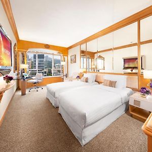 Deluxe King or Twin Room